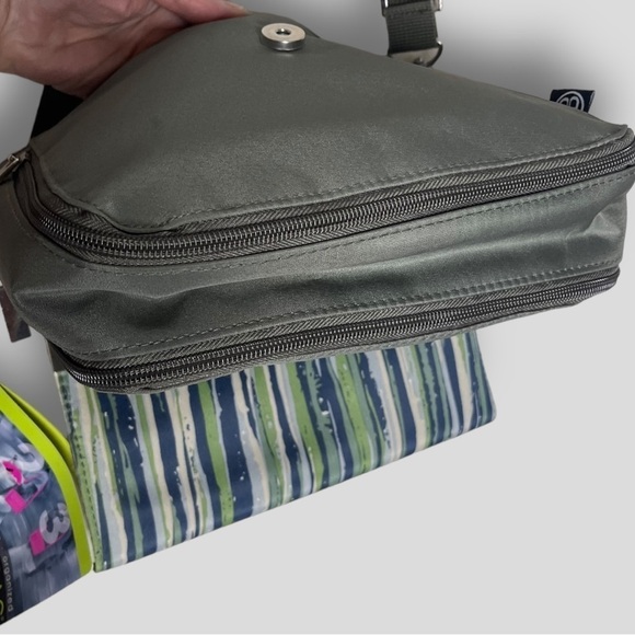 Ganz Beyond A Bag , 3 Sacs in One | Color: Green Blue  | Size: 3 Sacs in 1 - Picture 9 of 16